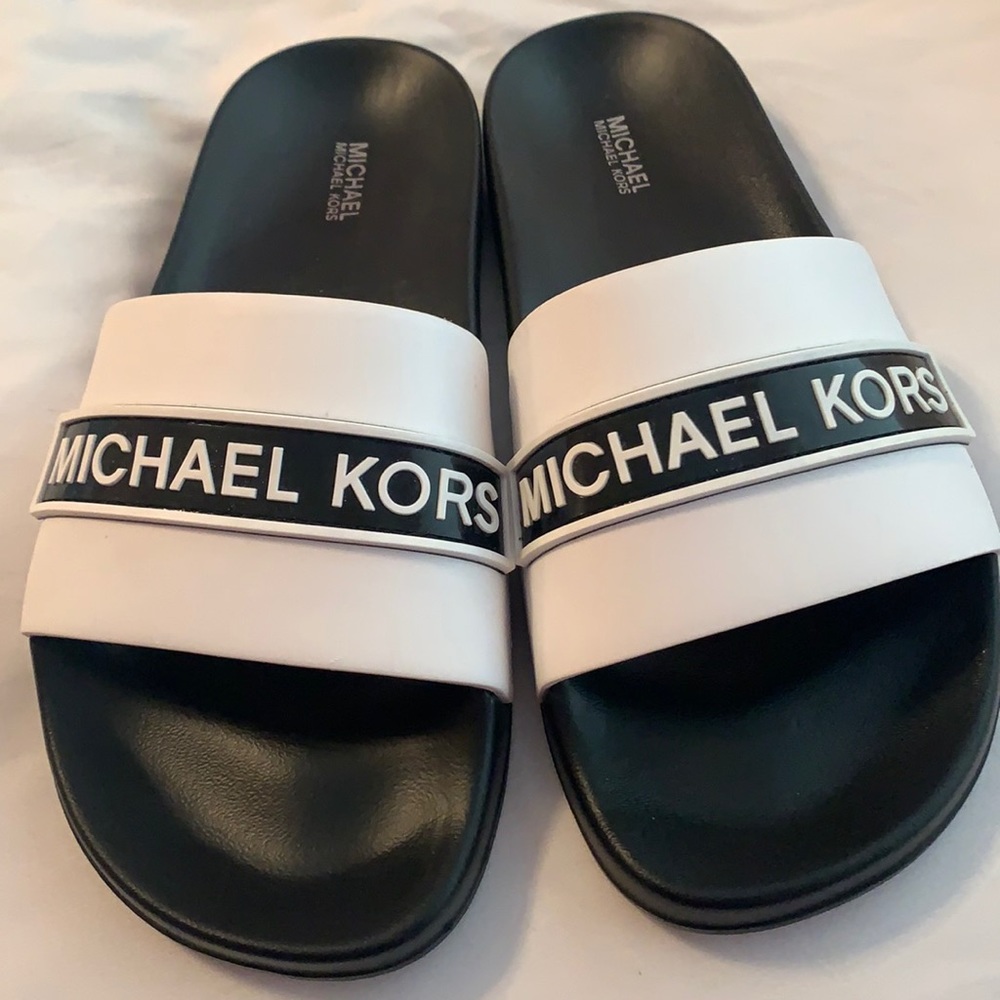 NWOT Michael KORS sandals